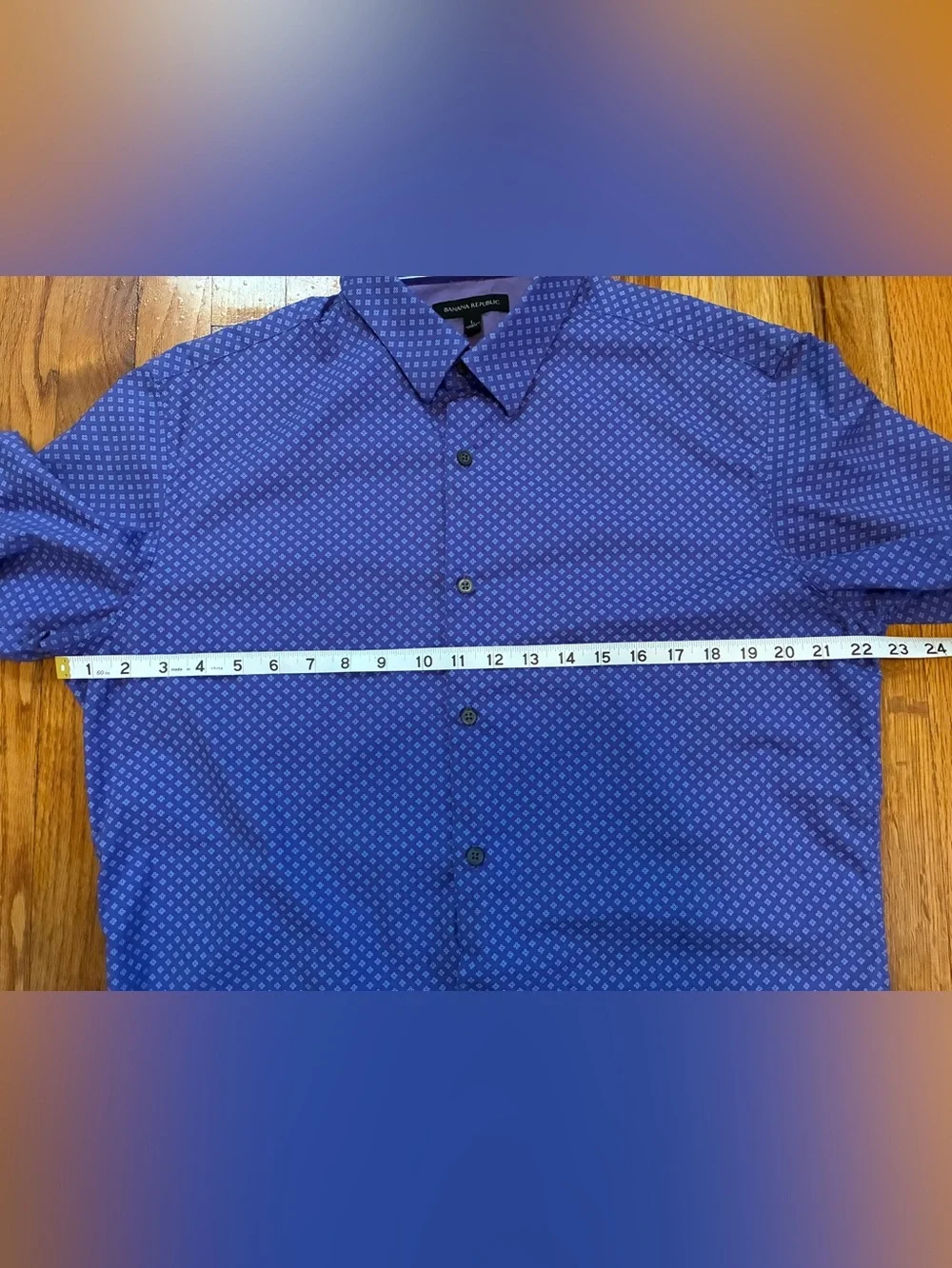 Banana Republic Violet Short Sleeve Button Down Geo Pattern Shirt Men’s Size L